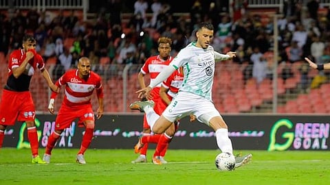 الدوري السعودي.. الأهلي الطموح يطمع في نقاط مباراة الوحدة لمواصلة الانتصارات