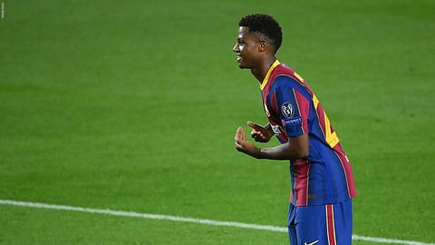 برشلونة يقاضي المسيئين لأنسو فاتي