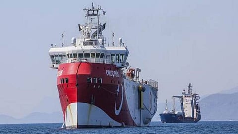 تركيا تواصل استفزازاتها في شرق المتوسط بتمديد مهمة سفينة التنقيب