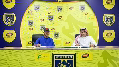 التعاون ينهي صفقات الـ «ميركاتو» بالتعاقد مع النمر والمزيعل