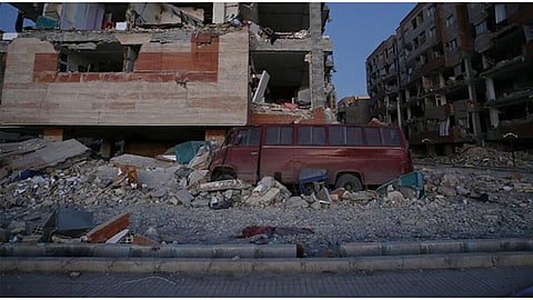 بقوة ٥.٢ درجة في محافظة يزد.. زلزال جديد يضرب إيران