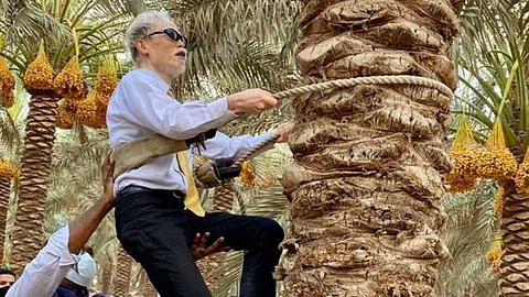 سفير اليابان في مصر يخوض «مغامرة هوائية» بعيدًا عن البروتوكولات الدبلوماسية