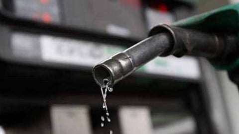 زيادة أسعار الوقود إلى الضعف بأثر فوري في السودان