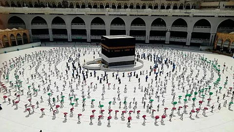 وزارة الحج والعمرة تنفي «شائعة نوفمبر».. وتوضِّح الطاقة الاستيعابية للمعتمرين