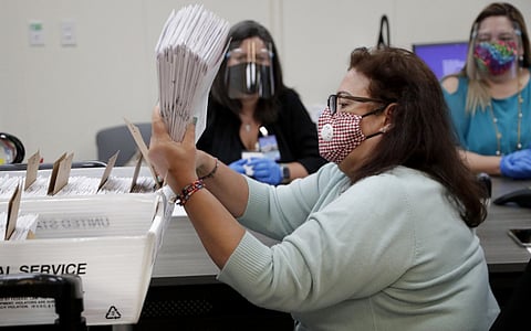 أولى نتائج الانتخابات الأمريكية.. بايدن يتقدم في ديكسفيل وترامب يتفوّق بميلزفيلد