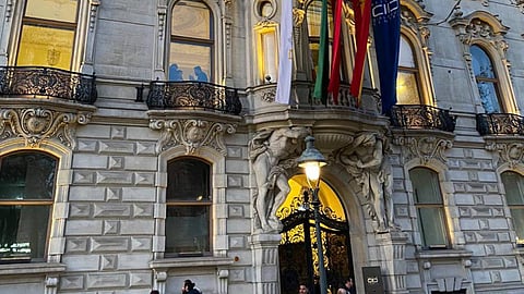 «إدانة إرهاب فيينا ومخاطر تداعيات كورونا» تتصدر مناقشات منتدى الحوار العالمي