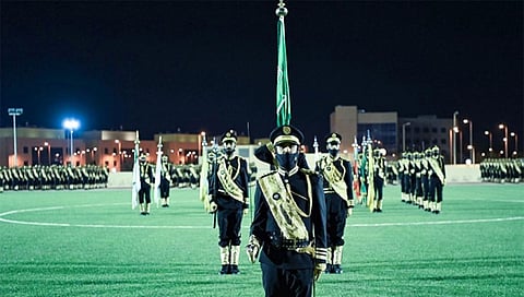 عددهم491 طالبًا.. اللواء اليحيى يرعى حفل تخرج الدورة الـ 44 من طلبة معهد الجوازات