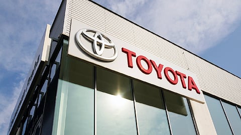 "تويوتا" تستدعي 400 ألف سيارة من السوق الأمريكي