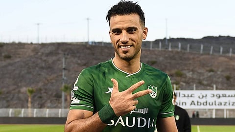 بـعد «الهاتريك».. السومة يصالح والده على طريقته الخاصة.. ويوجه رسالة إلى منتقديه