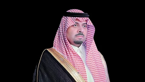 بعد انهيار بمنزلهم نتيجة الأمطار.. أمير الحدود الشمالية يوجه بإيواء عائلة برفحاء