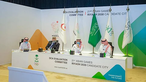 «تقييم الآسيوية» تُسدل الستار على زيارة الرياض