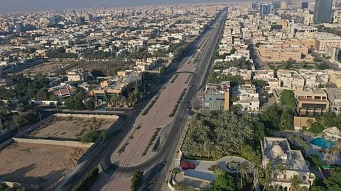 بعد أنباء عن وقوع حادث بها.. طوق أمني على مقبرة لغير المسلمين في جدة