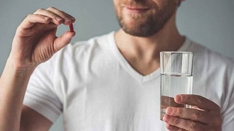 «الصحة» تصدر تنبيهًا بشأن الآثار الجانبية لأحد الأدوية