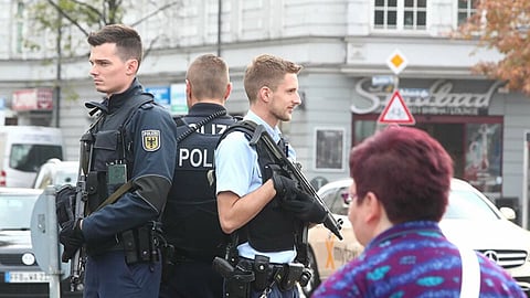 ألمانيا تكشف سر ميليشيا ممولة جيدًا خططت لقتل المسلمين وإشعال حرب أهلية