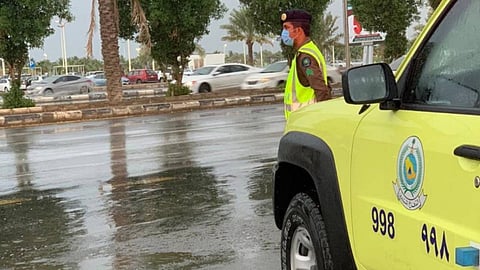 «الأرصاد» تنبه إلى أمطار رعدية على مكة.. والدفاع المدني يدعو للحيطة والحذر