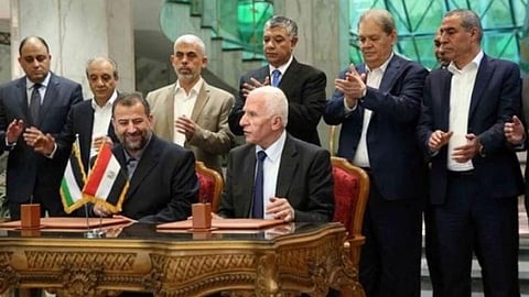القاهرة ترعى «مصالحة فلسطينية» جديدة.. وتطلب من إسرائيل وقف التصعيد