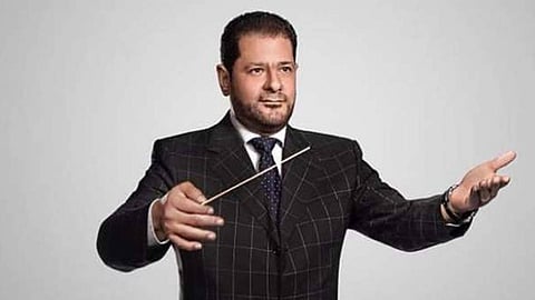 بعد تصدره التريند وحزن مواقع التواصل على رحيله.. ماذا تعرف عن الموزِّع الموسيقي طارق عاكف؟