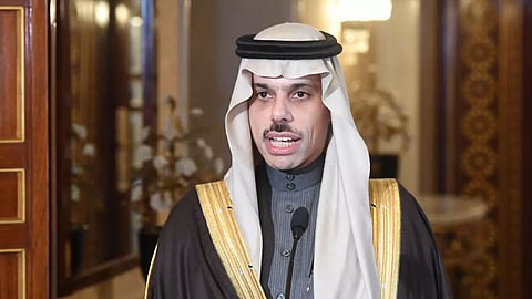 الأمير فيصل بن فرحان ينفي مزاعم لقاء ولي العهد ومسؤولين إسرائيليين