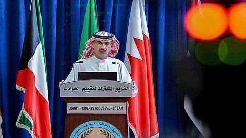 رداً على أكاذيب مقتل 12 مدنياً.. «تقييم الحوادث» يفند عملية استهداف سيارة تابعة للحوثي