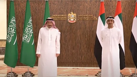بالفيديو.. تفاصيل لقاء نائب وزير الخارجية السعودي بالشيخ عبدالله بن زايد في أبو ظبي