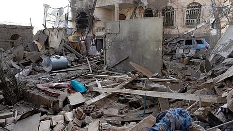 «رضيعة» وطفلتان.. جريمة دموية جديدة للحوثيين في تعز اليمنية