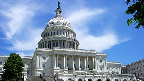 مقعد جديد لحزب بايدن في مجلس الشيوخ.. وأريزونا تعتمد النتائج