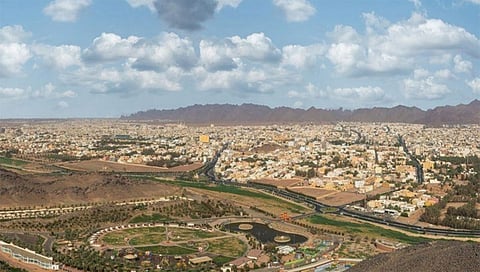 تنبيهات الأرصاد: أمطار رعدية وضباب على مناطق عدة بالمملكة خلال الساعات المقبلة