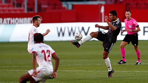 ريال مدريد يهزم إشبيلية ويستعيد ذاكرة الانتصارات في «الليجا» بمساعدة النيران الصديقة