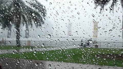 «الوطني للأرصاد» يتوقع حالة مطرية على 7 مناطق ويحدِّد موعدها