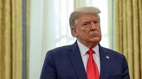 ترامب يعتزم التوقيع على أمر يعطي أولوية التطعيم ضد كورونا للأمريكيين