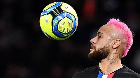 نيمار يحسم موقفه من باريس سان جيرمان