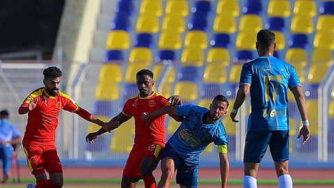 القادسية يهزم العين في عقر داره ويقتحم المربع الذهبي لدوري المحترفين