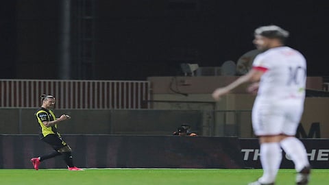 بريجوفيتش يمنح الاتحاد تقدمًا مستحقًا على حساب الشباب في الشوط الأول