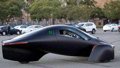 الكشف عن سيارة المستقبل «الخارقة».. لا وقود ولا كهرباء وتكلفة تشغيلها صفر