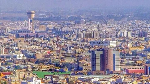 تنبيهات الأرصاد: أمطار رعدية ورياح نشطة وأتربة مثارة على بعض مناطق المملكة