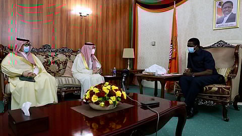 بالصور.. الوزير «قطان» يلتقي رئيس زامبيا لبحث ملفات مشتركة