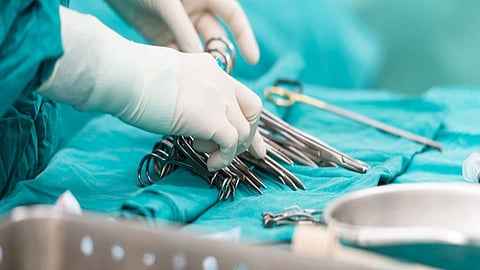 مستشفيات جازان تجري أكثر من 15 ألف عملية جراحية