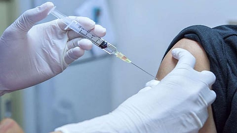الصحة: لقاح كورونا أهم وسيلة لإيقاف الفيروس.. وسيجعل كوفيد-19 من الماضي