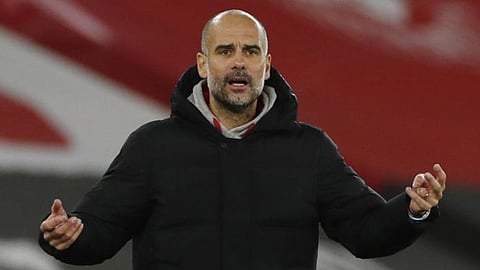 جوارديولا يكشف عن قرار صادم لجماهير مان سيتي في ميركاتو الشتاء