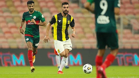 بعد ضربة رودريجيز.. الاتحاد يخسر سلاحًا جديدًا في كلاسيكو الهلال
