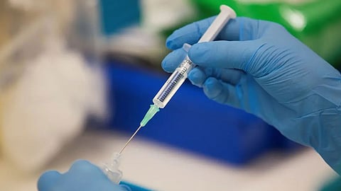 بالإنفوجراف.. لماذا يجب علينا أن نتناول لقاح فيروس كورونا؟
