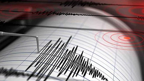 دراسة إسرائيلية تتوقع وقوع زلزال مدمر يضرب المنطقة قريبًا