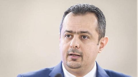 رئيس الحكومة اليمنية: خبراء إيرانيون أعدوا منذ أشهر للهجوم على مطار عدن