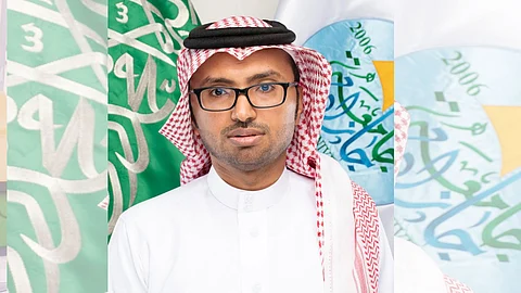 طلبة جامعة جازان يبدؤون تسجيل مقرراتهم ذاتيًا للفصل الثاني