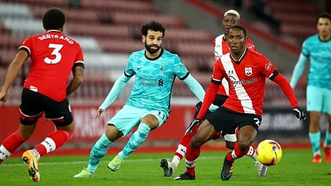 ساوثهامبتون يلحق بليفربول هزيمة مفاجئة في الدوري الإنجليزي