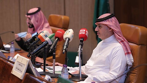 سقوط النصر والاتحاد في اختبار «الكفاءة المالية».. والخروج من سباق الشتاء