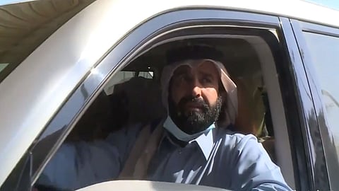 بالفيديو.. أول مواطن قطري يعبر منفذ سلوى: الإجراءات ميسَّرة والمسؤولون متعاونون