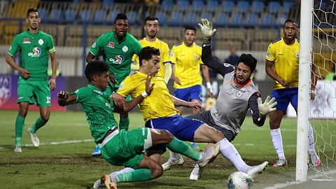 الرجاء يستضيف الإسماعيلي بنصف نهائي كأس محمد السادس.. والاتحاد يترقب