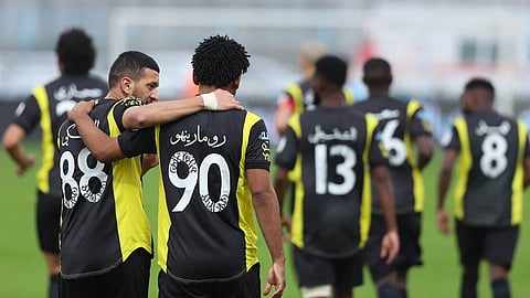 تحرك إماراتي لخطف مهاجم الاتحاد.. وتحرير «منبوذ لوشيسكو»