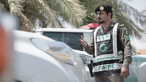 المرور يجدد التحذير: استخدام منبهات المركبات «مشروط»